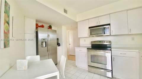 3300 NE 191st St 1807, Aventura FL - photo 9 of 17
