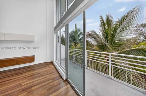 245 Michigan Ave Lp-4, Miami Beach FL - photo 18 of 78