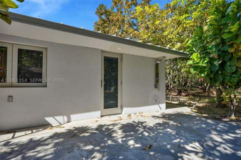 19955 SW 186th St, Miami FL - photo 8 of 39