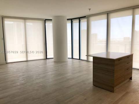 121 NE 34th St 2704, Miami FL - photo 12 of 44