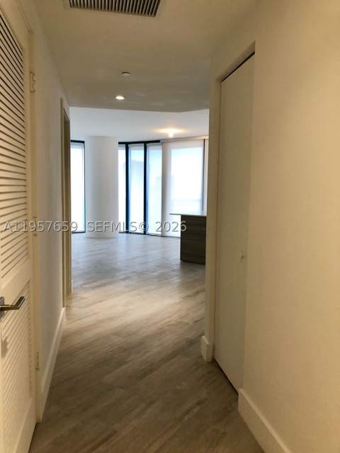 121 NE 34th St 2704, Miami FL - photo 13 of 44