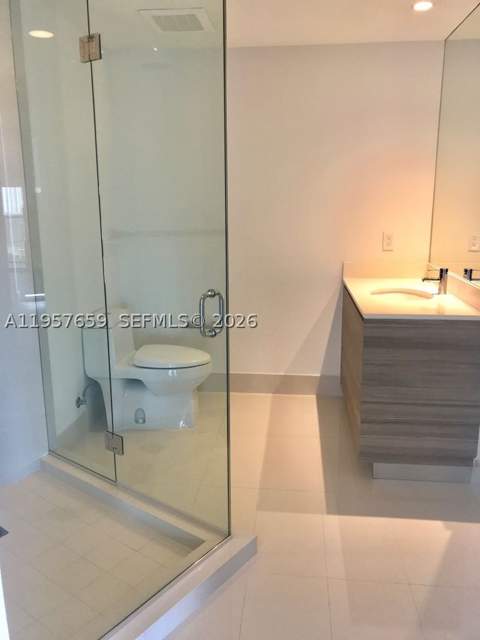 121 NE 34th St 2704, Miami FL - photo 22 of 44