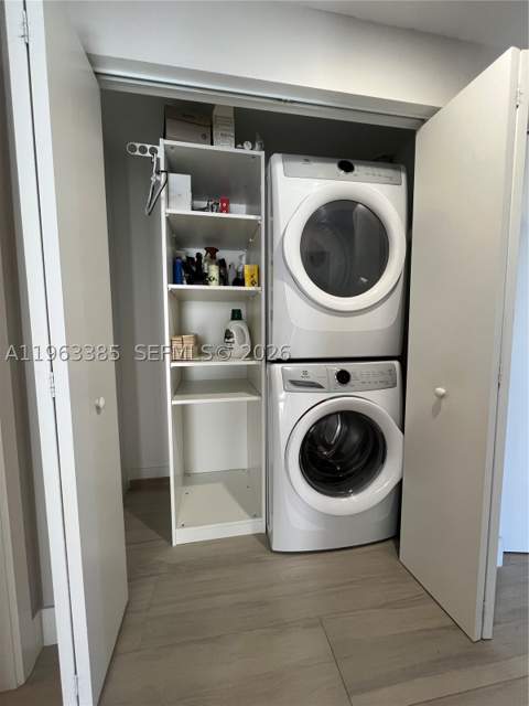 16385 Biscayne Blvd 607, North Miami Beach FL - photo 12 of 30