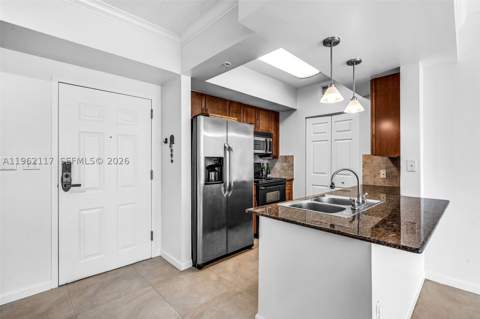 2000 N Bayshore Dr 909, Miami FL - photo 10 of 39