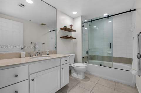 2000 N Bayshore Dr 909, Miami FL - photo 24 of 39