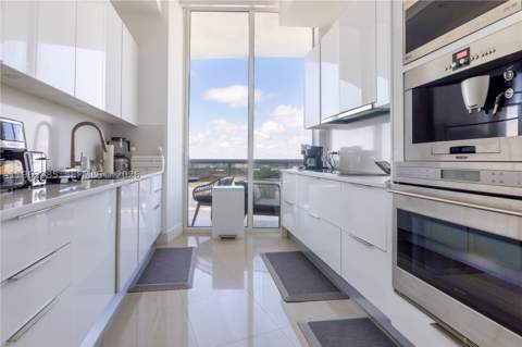 16001 Collins Ave 3605, Sunny Isles Beach FL - photo 11 of 31