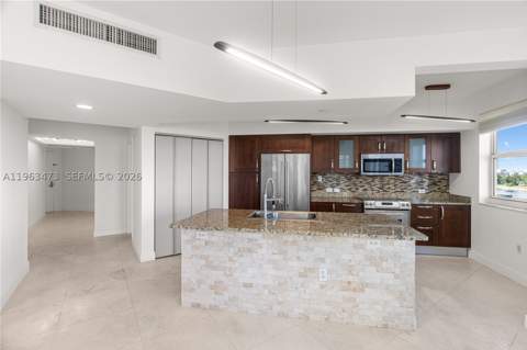 20000 E Country Club Dr 716, Aventura FL - photo 12 of 54