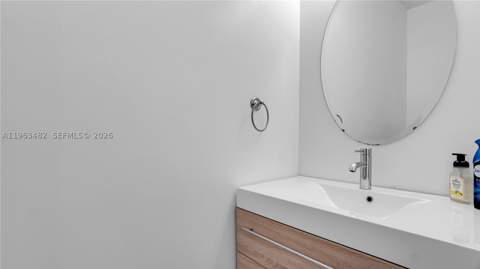 8678 NW 113th Ct, Doral FL - photo 9 of 11