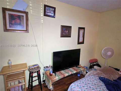940 NE 199th St 114, Miami FL - photo 14 of 28