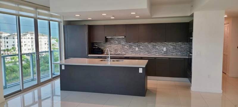 3 bedroom Condominium at 7751 NW 107th Ave 504, Grand Bay Commons South, Doral — photo 3