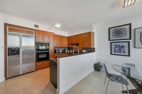 19333 E Collins Ave 1202, Sunny Isles Beach FL - photo 13 of 38