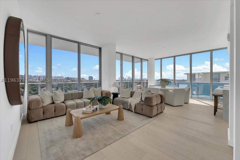 4 bedroom Condominium at 9201 E Bay Harbor Dr Lph01, La Baia Bay Harbor, Bay Harbor Islands — photo 4