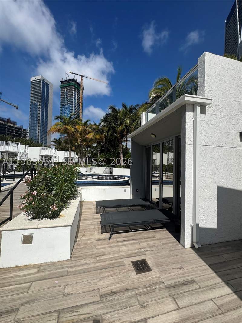 1 bedroom Condominium at 851 NE 1st ave 1, Paramount Miami Worldcent, Miami — photo 3
