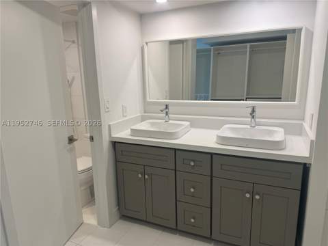 20505 E Country Club Dr 531, Aventura FL - photo 11 of 26