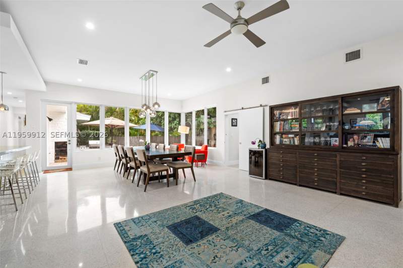 4 bedroom SingleFamilyResidence at 4595 N Jefferson Ave, Nautilus Extension 5th, Miami Beach — photo 2