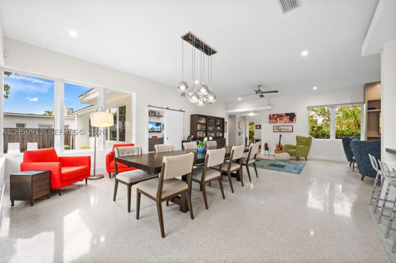 4 bedroom SingleFamilyResidence at 4595 N Jefferson Ave, Nautilus Extension 5th, Miami Beach — photo 3