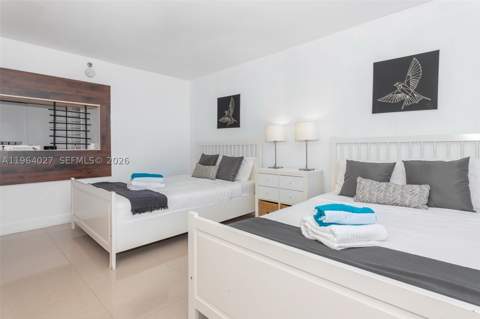 5445 Collins Ave 1623, Miami Beach FL - photo 13 of 28