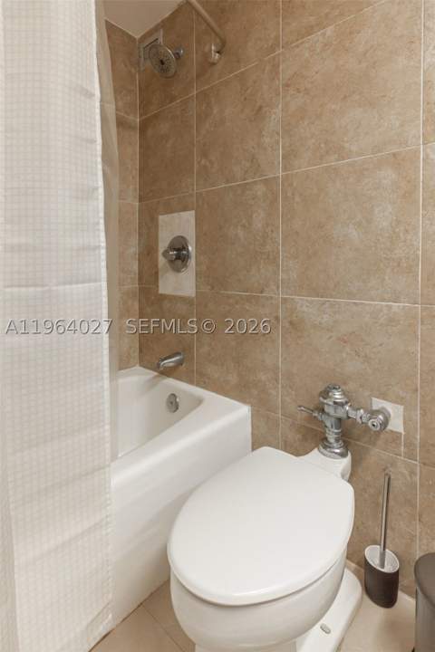 5445 Collins Ave 1623, Miami Beach FL - photo 14 of 28