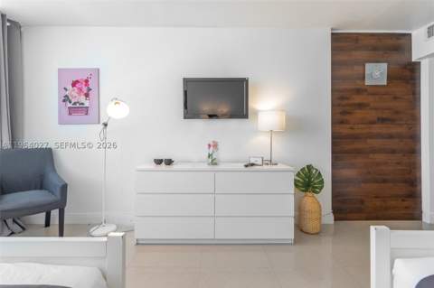 5445 Collins Ave 1623, Miami Beach FL - photo 9 of 28