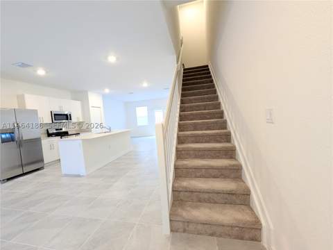 1172 SE 1st Ter, Florida City FL - photo 10 of 45