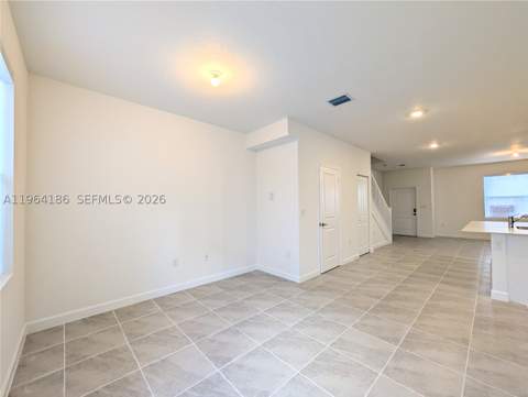 1172 SE 1st Ter, Florida City FL - photo 8 of 45