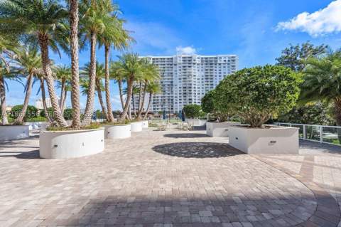 2801 NE 183rd St 1607W, Aventura FL - photo 19 of 21