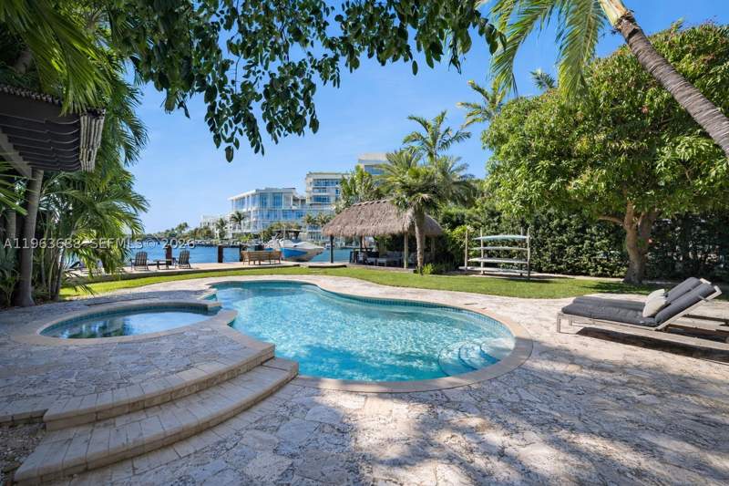 4 bedroom SingleFamilyResidence at 744 Lakeview Dr, Lake View Sub, Miami Beach — photo 3