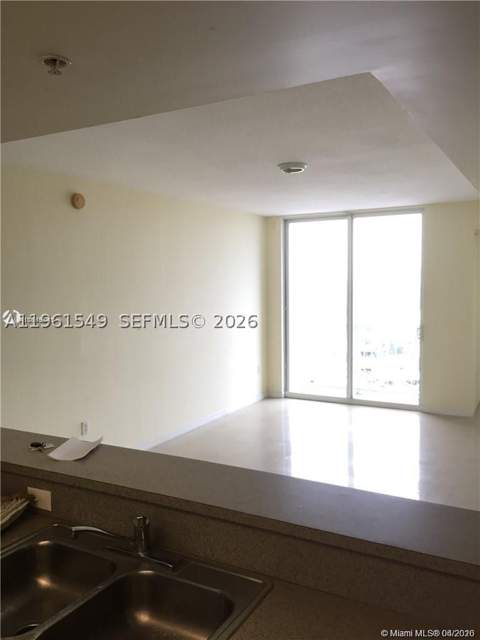 1 Glen Royal Pkwy 1404, Miami FL - photo 13 of 14
