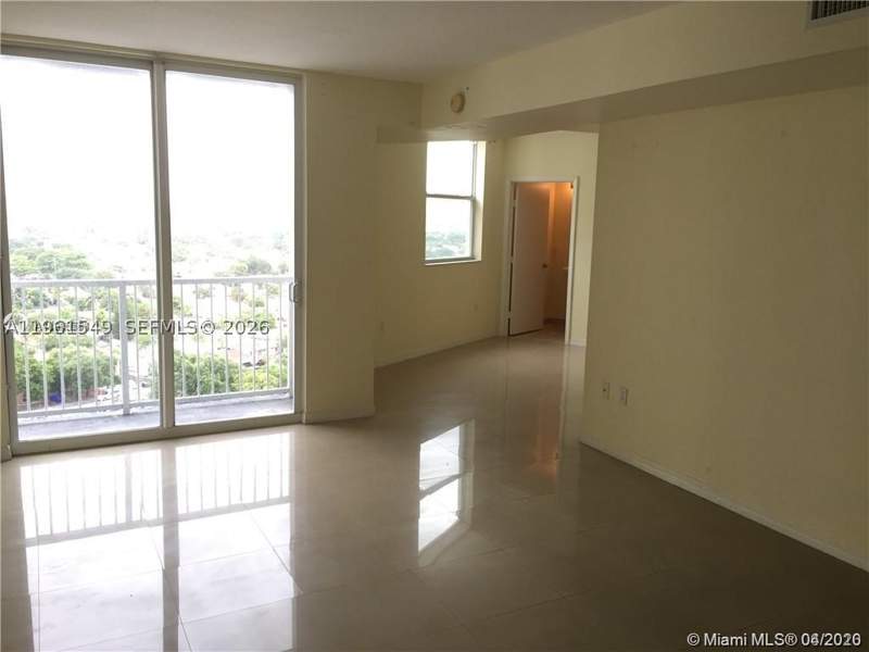 2 bedroom Condominium at 1 Glen Royal Pkwy 1404, Altos De Miami Condo, Miami — photo 2