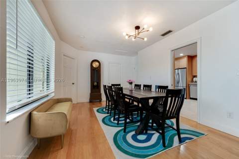 8425 SW 174th St, Palmetto Bay FL - photo 14 of 32