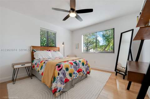 8425 SW 174th St, Palmetto Bay FL - photo 20 of 32