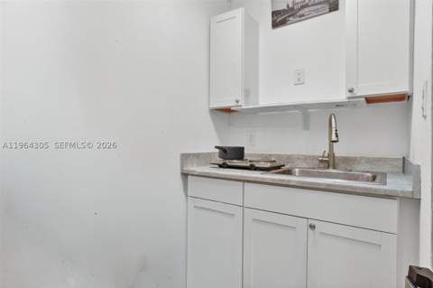 1110 NE 204th Ter, Miami FL - photo 11 of 19