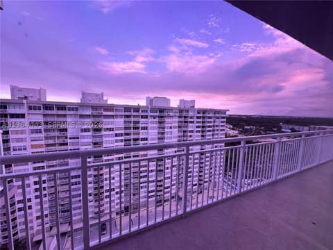 18051 Biscayne Blvd Ph05, Aventura FL - photo 19 of 24
