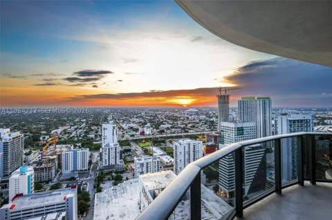 55 SW 9th St 3906, Miami FL - photo 16 of 44