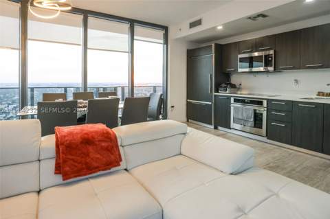 55 SW 9th St 3906, Miami FL - photo 24 of 44