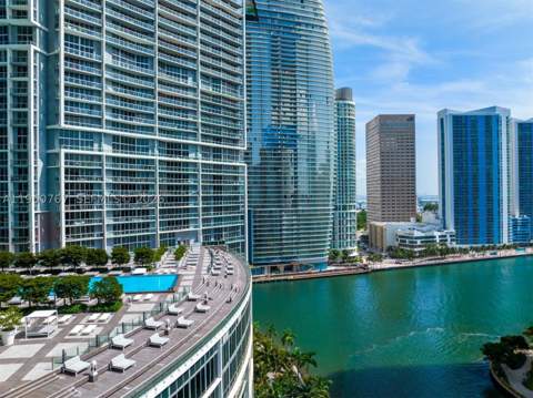 475 Brickell Ave 3513, Miami FL - photo 22 of 31