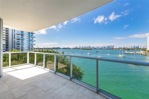 1470 16th St 501, Miami Beach FL - photo 6 of 28