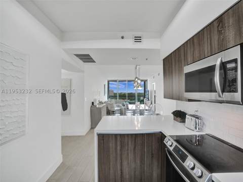 601 NE 36th St 1003, Miami FL - photo 6 of 54