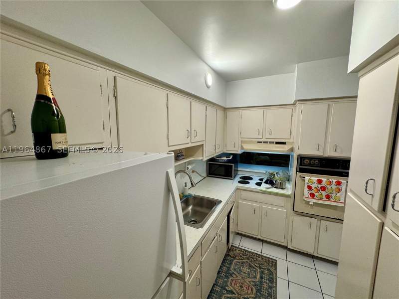 0 bedroom Condominium at 6580 Santona St A38, Santona Condo, Coral Gables — photo 5