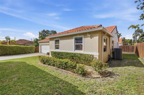 16921 SW 92nd Court, Palmetto Bay FL - photo 7 of 49