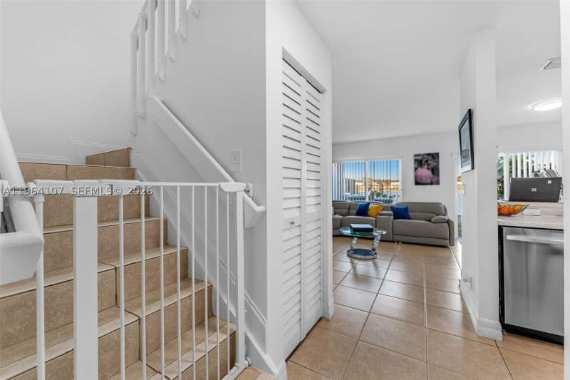 3 bedroom Townhouse at 17501 SW 140th Ct, Weitzer Serena Lakes, Miami — photo 3