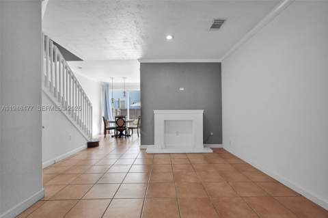 5420 NW 107 Ave 302, Doral FL - photo 16 of 39