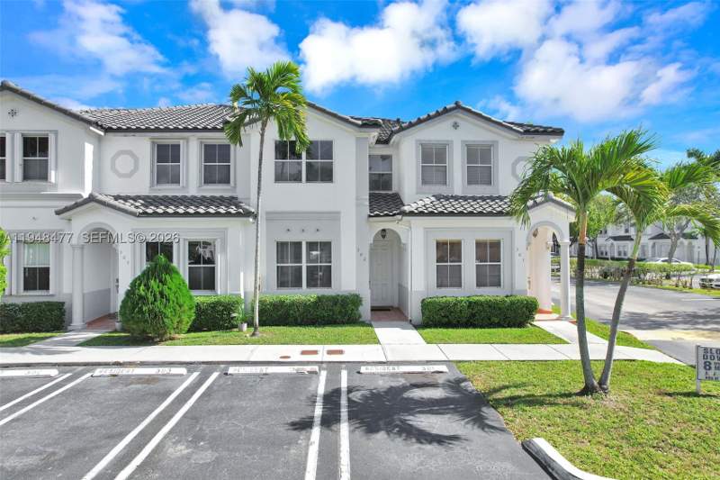 4 bedroom Condominium at 5420 NW 107 Ave 302, Costa Linda Condo, Doral — photo 3