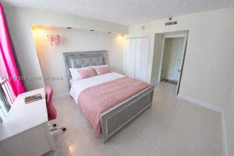 19707 Turnberry Way 20G, Aventura FL - photo 15 of 25