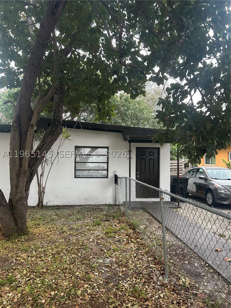 2 bedroom SingleFamilyResidence at 1080 NW 121st St, Sunkist Grove, North Miami — photo 2