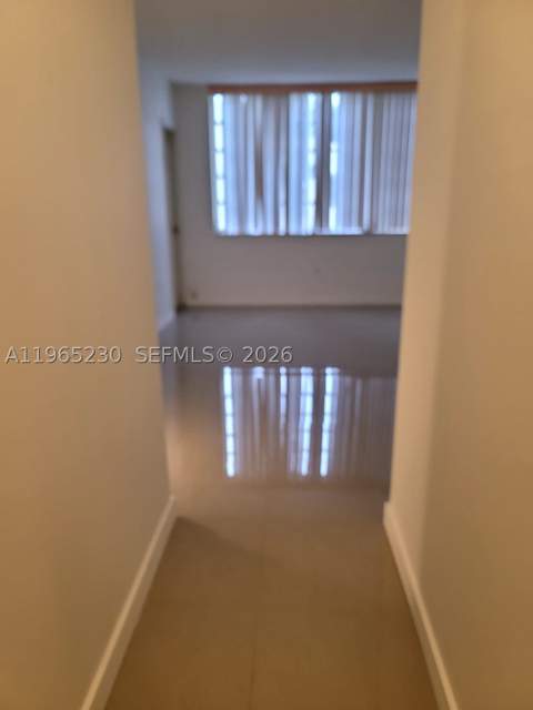 1690 NE 191st St 315-1, Miami FL - photo 7 of 17
