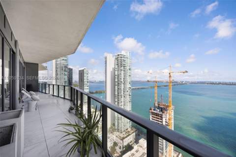 460 NE 28th St Ph 4002, Miami FL - photo 7 of 36