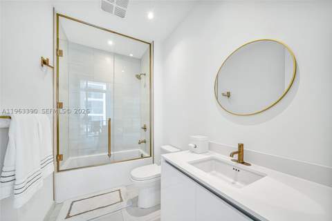 2655 S Bayshore Dr 706, Miami FL - photo 15 of 64