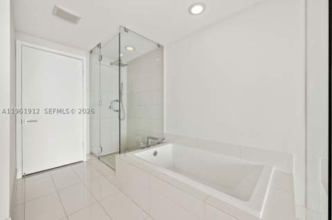 650 NE 32nd St 2205, Miami FL - photo 11 of 58