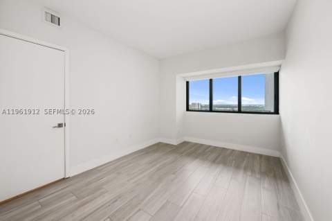 650 NE 32nd St 2205, Miami FL - photo 23 of 58